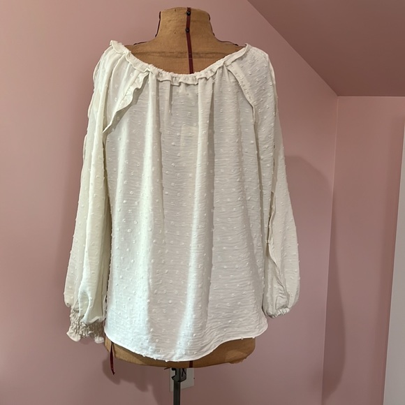 Max Studio Peasant Style Pullover Top/ Long Sleeve Taupe White - Picture 2 of 9